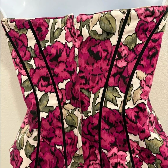 White House Black Market Corset Floral Top Like New! - Picture 2 of 6